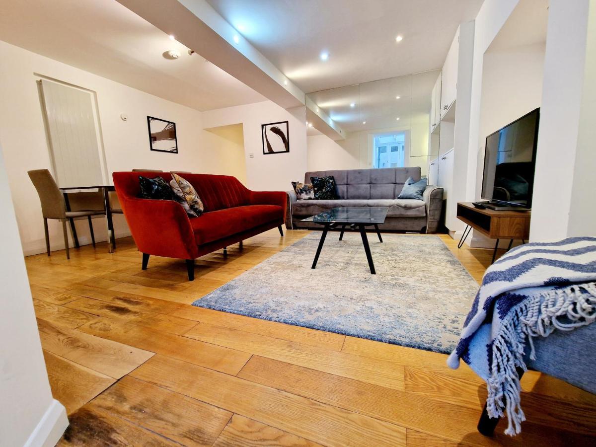 런던 Beautiful Hyde Park Flat By Lancaster Gate Station With Private Back Patio 아파트 외부 사진