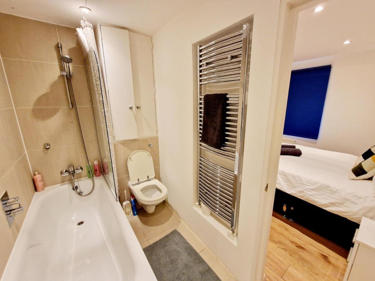 런던 Beautiful Hyde Park Flat By Lancaster Gate Station With Private Back Patio 아파트 외부 사진
